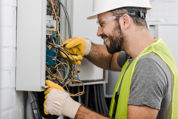 Electrical jobs in green bay wi